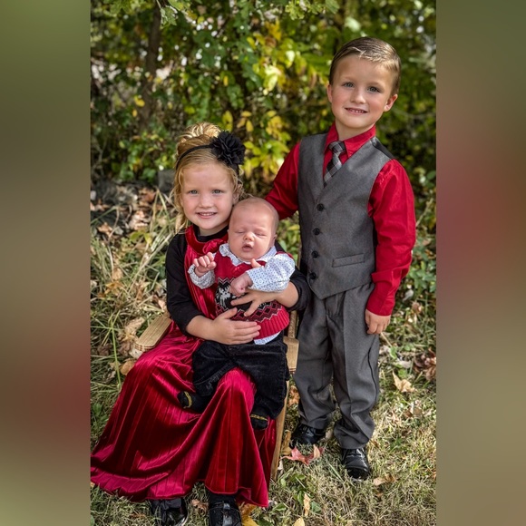 Meet your Posher, Krista - Picture 7 of 16